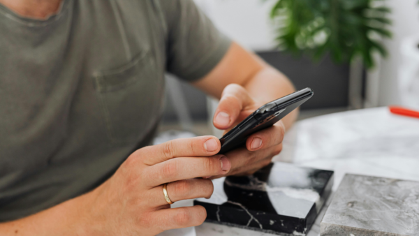 Your phone may be giving fraudsters a way into your finances